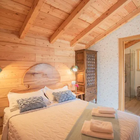 Casina Da Eira 5 Rutas, Adaptada